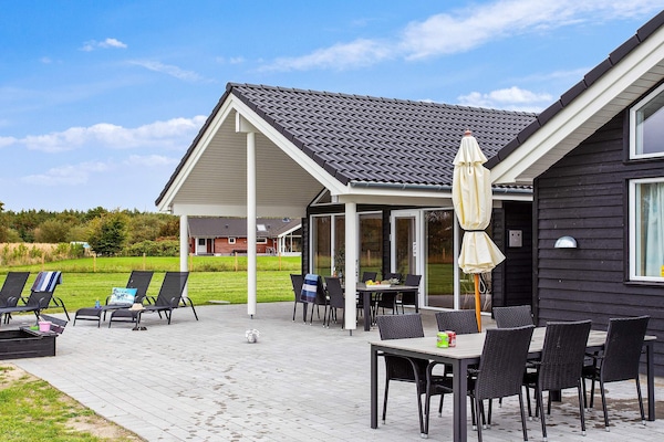 Foto van Luxe vakantieverblijf in Marielyst - Vakantiehuis in Idestrup - View
