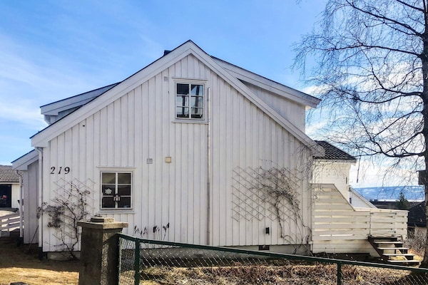 Foto van 6 Personen vakantie huis in Lillehammer - Vakantiehuis in Lillehammer - Outdoor