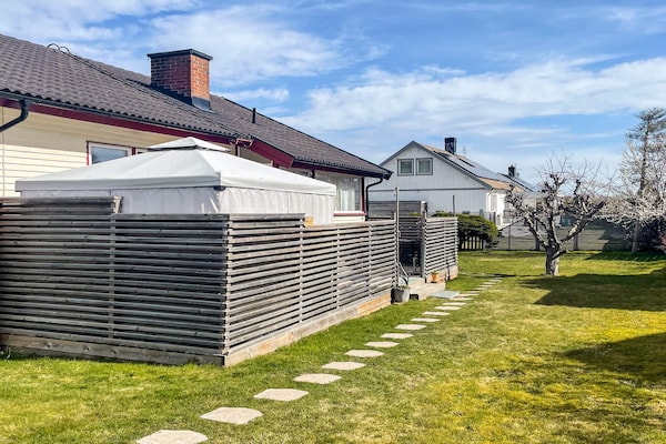 Foto van 4 sterren vakantie huis in MYGGENäS - Vakantiehuis in MYGGENäS - Outdoor