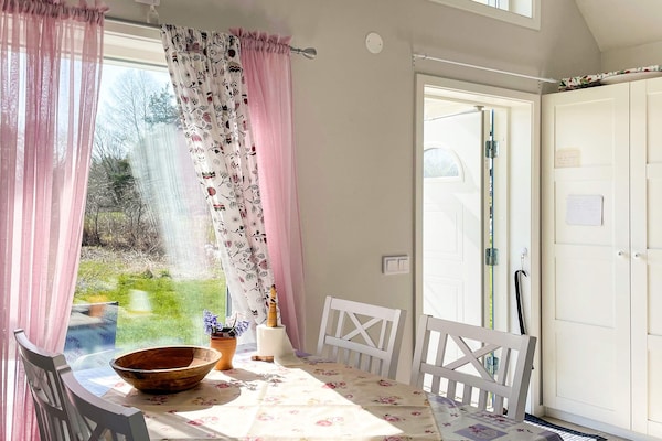 Foto van Charmant tuinhuisje in Levide - Vakantiehuis in HEMSE - Indoor