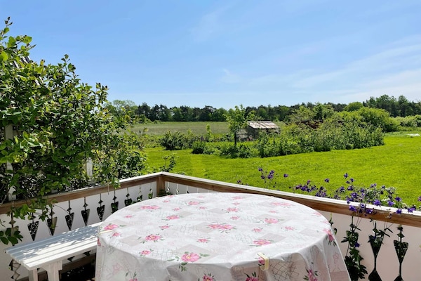 Foto van Charmant tuinhuisje in Levide - Vakantiehuis in HEMSE - Outdoor