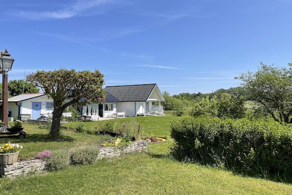 Foto van Charmant tuinhuisje in Levide - Vakantiehuis in HEMSE - Outdoor