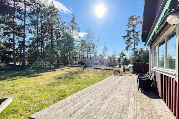 Foto van 7 Personen vakantie huis in Mönsterås - Vakantiehuis in Mönsterås - Outdoor