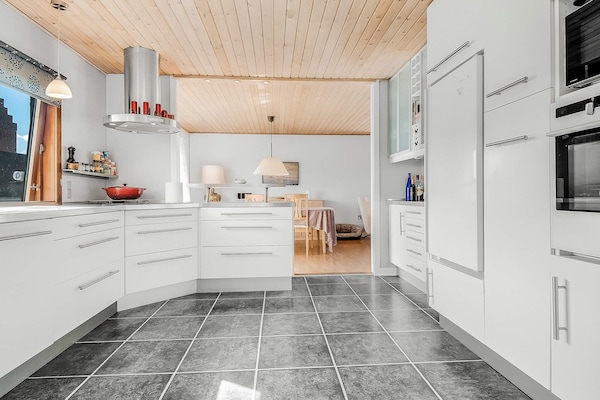 Foto van 6 Personen vakantie huis in Borre - Vakantiehuis in Borre - View