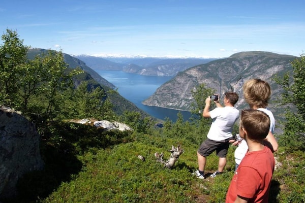 Foto van De perfecte uitvalsbasis voor fjordwandelingen en fietstochten. - WaterView