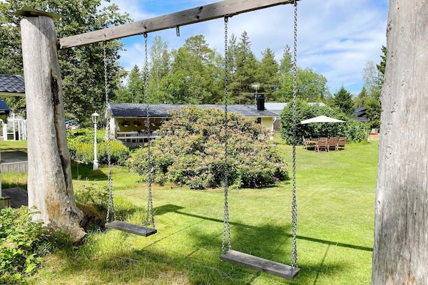Foto van Gezellig zomerverblijf in Graddo - Vakantiehuis in Gräddö - Outdoor