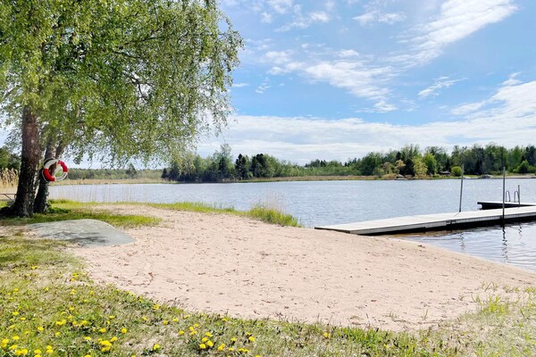 Foto van Gezellig zomerverblijf in Graddo - Vakantiehuis in Gräddö - Untagged