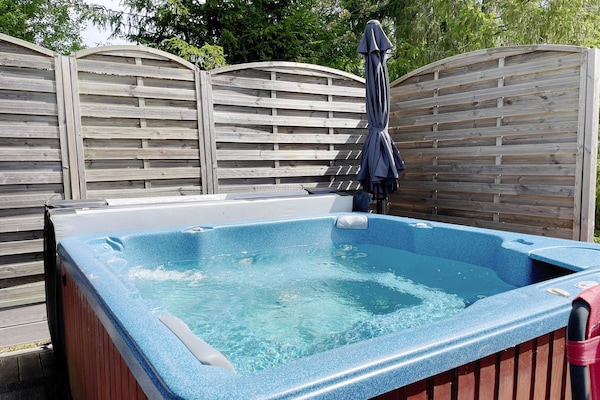 Foto van Gezellig zomerverblijf in Graddo - Vakantiehuis in Gräddö - Spa