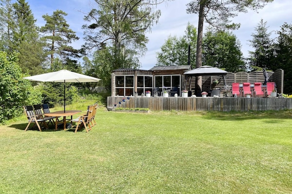 Foto van Gezellig zomerverblijf in Graddo - Vakantiehuis in Gräddö - Outdoor