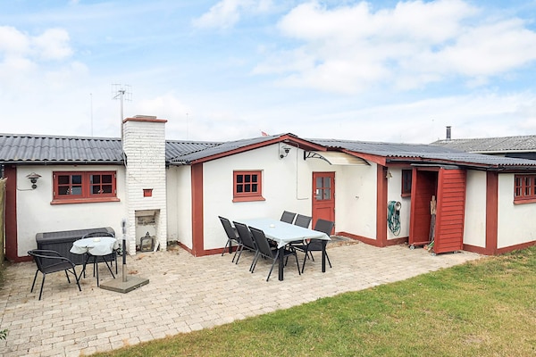Foto van 6 Personen vakantie huis in Løgstør - Vakantiehuis in Løgstør - Outdoor