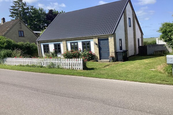 Foto van 6 Personen vakantie huis in Horslunde - Vakantiehuis in Horslunde - Outdoor