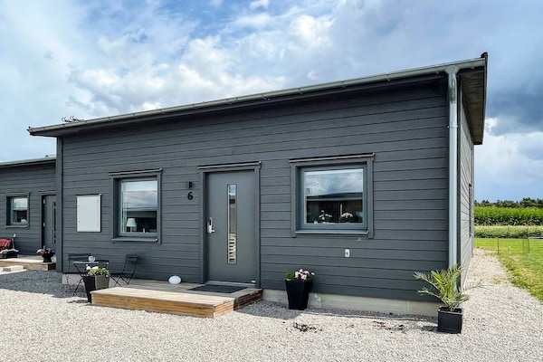 Foto van Vakantiehuis vlakbij het strand van Morbylanga - Vakantiehuis in MÖRBYLÅNGA - Outdoor