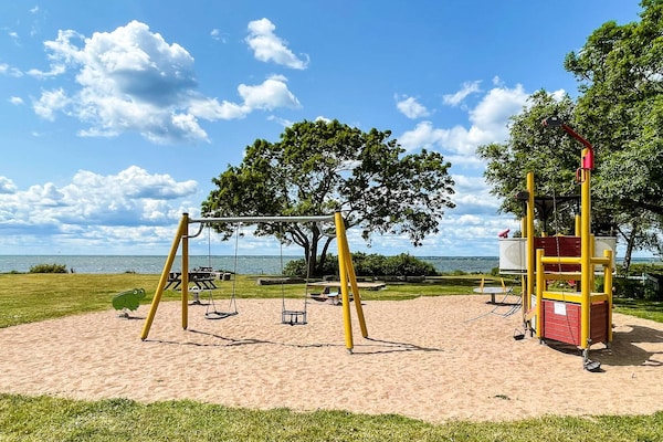 Foto van Vakantiehuis vlakbij het strand van Morbylanga - Vakantiehuis in MÖRBYLÅNGA - Untagged