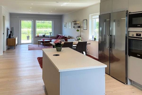 Foto van Vakantiehuis vlakbij het strand van Morbylanga - Vakantiehuis in MÖRBYLÅNGA - Indoor