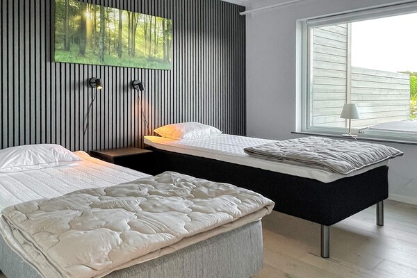 Foto van Vakantiehuis vlakbij het strand van Morbylanga - Vakantiehuis in MÖRBYLÅNGA - Indoor