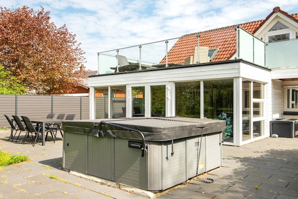 Foto van 4 sterren vakantie huis in Henne - Vakantiehuis in Henne - Outdoor