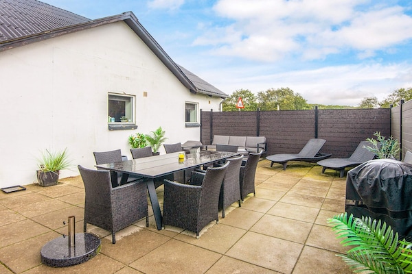 Foto van Luxe vakantiehuis in Henne - Vakantiehuis in Henne - View