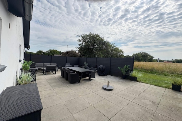 Foto van Luxe vakantiehuis in Henne - Vakantiehuis in Henne - View