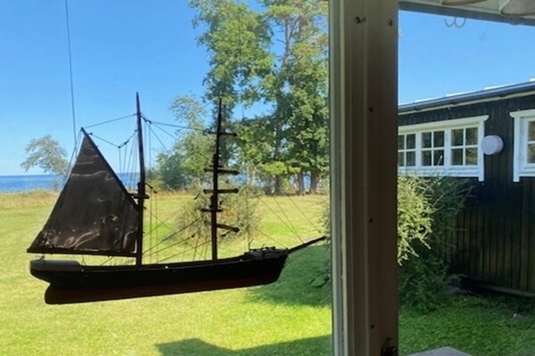 Foto van Gezellig vakantiehuis aan zee in Grankullavik - Vakantiehuis in Byxelkrok - Outdoor
