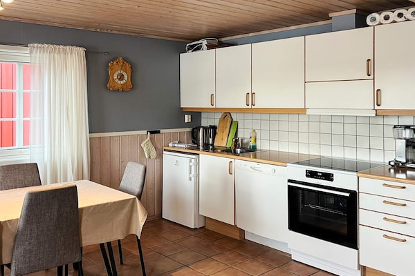 Foto van Zeezicht met boten en vissen - Vakantiehuis in Brekstad - Outdoor