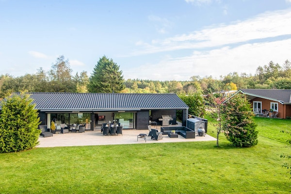 Foto van 5 sterren vakantie huis in Silkeborg - Vakantiehuis in Silkeborg - Outdoor