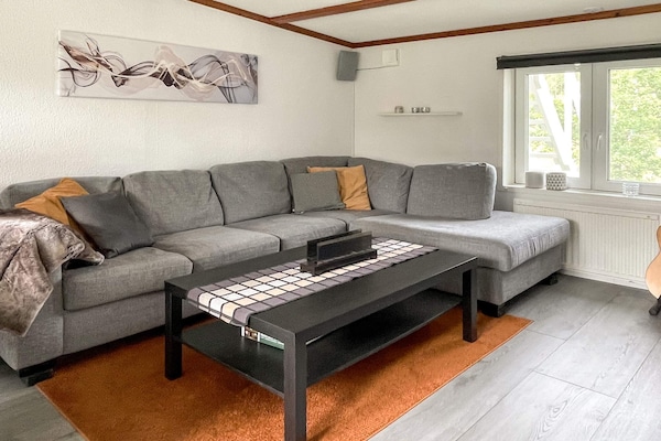 Foto van Villa in de archipel met zwembad en terras - Vakantiehuis in GAMLEBY - Indoor