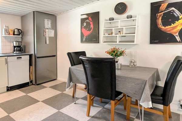 Foto van Villa in de archipel met zwembad en terras - Vakantiehuis in GAMLEBY - Indoor