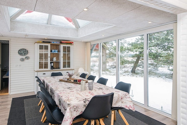 Foto van Gerenoveerd vakantiehuis met spa - Vakantiehuis in Blåvand - Indoor