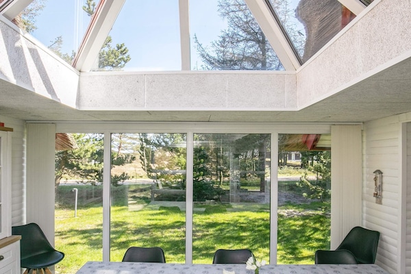 Foto van Gerenoveerd vakantiehuis met spa - Vakantiehuis in Blåvand - Indoor