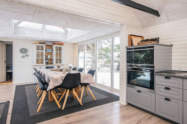 Foto van Gerenoveerd vakantiehuis met spa - Vakantiehuis in Blåvand - Indoor