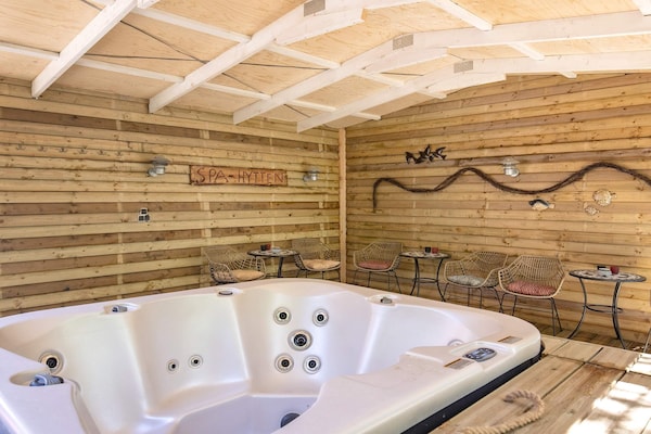 Foto van Gerenoveerd vakantiehuis met spa - Vakantiehuis in Blåvand - View