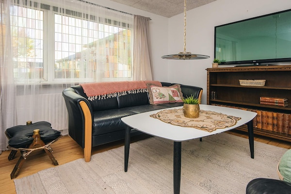 Foto van Activiteitenhuis midden in het internaat - Vakantiehuis in Bording - Indoor