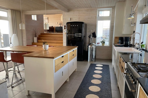 Foto van Kustwoning in Sandvik met zwembad - Vakantiehuis in TORSLANDA - Indoor