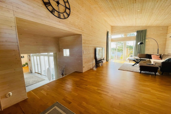 Foto van Kustwoning in Sandvik met zwembad - Vakantiehuis in TORSLANDA - Indoor