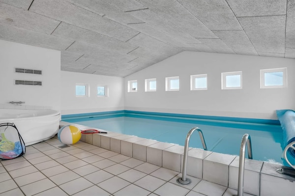 Foto van 4 sterren vakantie huis in Harboøre - Vakantiehuis in Harboøre - Pool