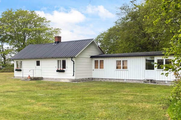 Foto van 6 Personen vakantie huis in LÖTTORP - Vakantiehuis in LÖTTORP - Outdoor