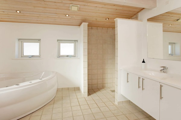 Foto van 6 persoons vakantie huis in Hirtshals-By Traum - Vakantiehuis in Hirtshals - Spa