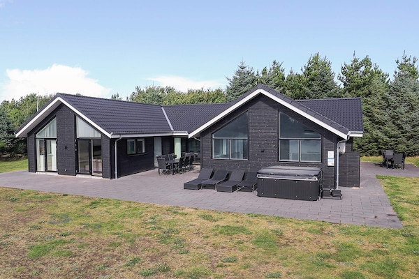 Foto van 5 sterren vakantie huis in Blokhus - Vakantiehuis in Blokhus - View