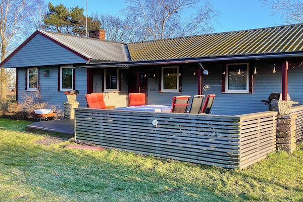 Foto van 6 Personen vakantie huis in LÖTTORP - Vakantiehuis in LÖTTORP - Outdoor