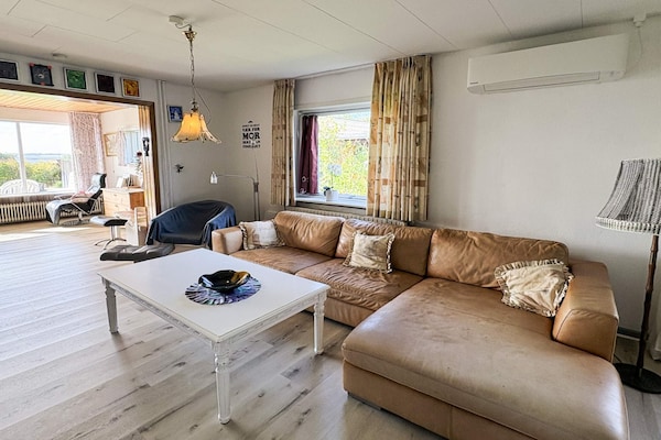 Foto van 6 Personen vakantie huis in Nykøbing M - Vakantiehuis in Nykøbing M - Indoor