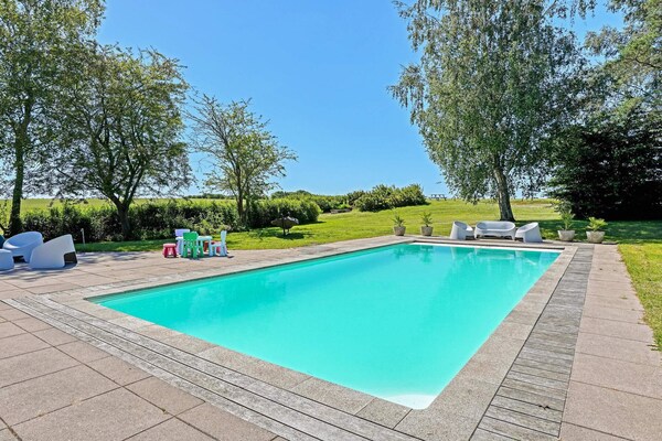 Foto van 4 sterren vakantie huis in Lundby - Vakantiehuis in Lundby - Pool