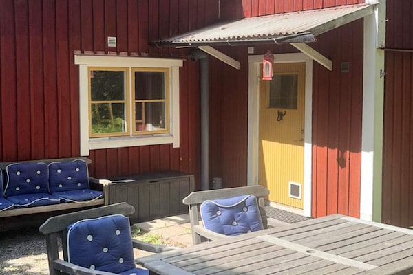 Foto van 4 Personen vakantie huis in ADELSÖ - Vakantiehuis in ADELSÖ - Outdoor