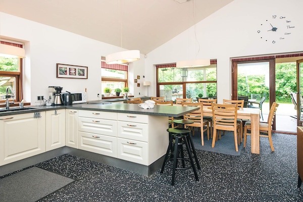 Foto van 12 Personen vakantie huis in Oksbøl - Vakantiehuis in Oksbøl - Indoor