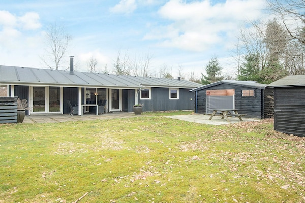 Foto van 6 Personen vakantie huis in Herning - Vakantiehuis in Herning - Outdoor
