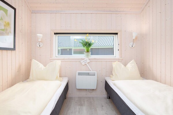 Foto van Grobenbrode Villa, bubbelbad - Vakantiehuis in Großenbrode - Indoor