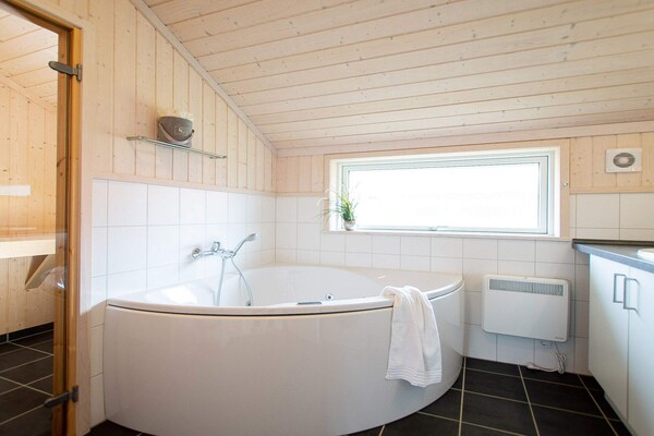 Foto van Rustplaats nabij de Fehmarnsundbrug - Vakantiehuis in Großenbrode - Indoor