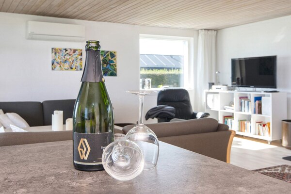 Foto van Zeezicht Panorama Retreat -- By Traum Ferienwohnungen - Indoor