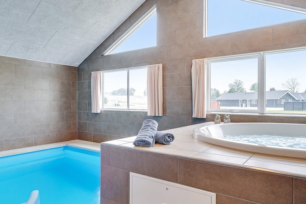 Foto van Luxe vakantieverblijf nabij Grena - Vakantiehuis in Grenaa - Spa
