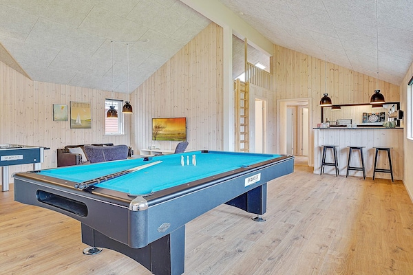 Foto van Luxe vakantieverblijf met zwembad - Vakantiehuis in Grenaa - Indoor