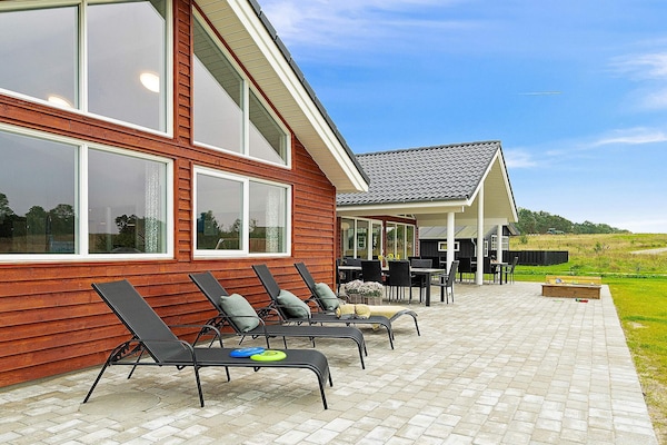 Foto van Luxe vakantieverblijf met zwembad - Vakantiehuis in Grenaa - Untagged